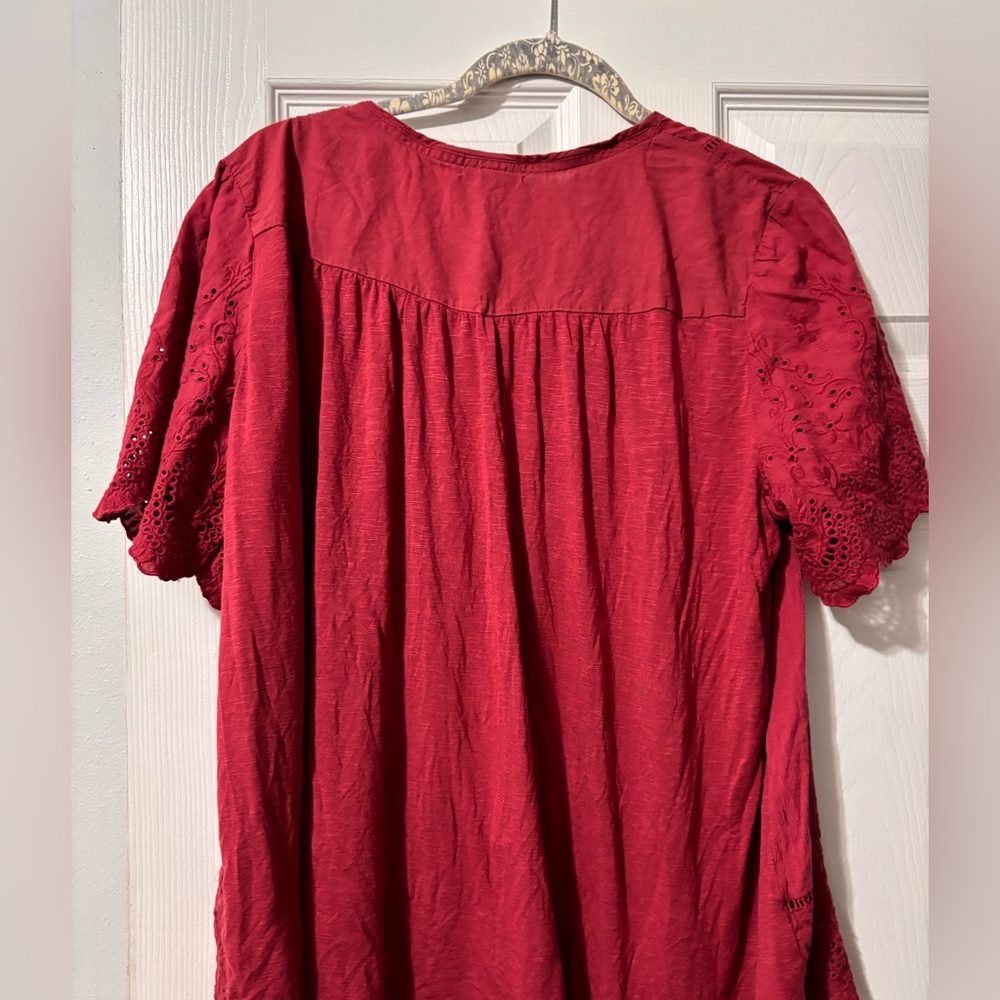 Knox Rose Red Lace Blouse - Picture 4 of 6